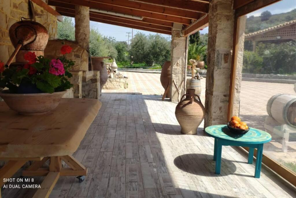 Stonehouse Olivelia - Afrathias Beach Tympaki Exterior photo