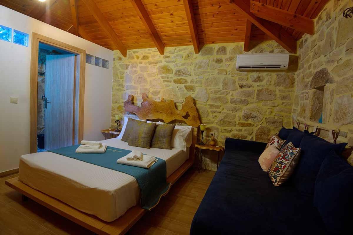 Stonehouse Olivelia - Afrathias Beach Tympaki Exterior photo