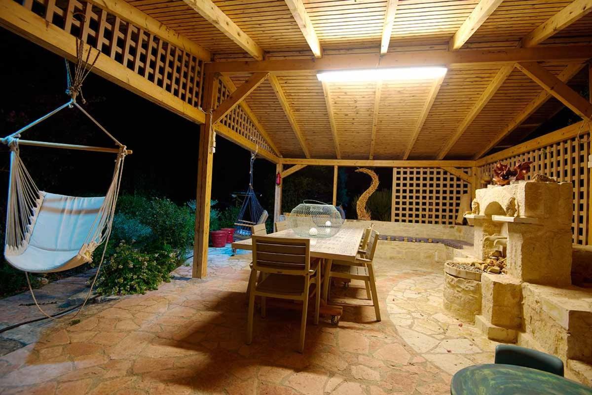 Stonehouse Olivelia - Afrathias Beach Tympaki Exterior photo
