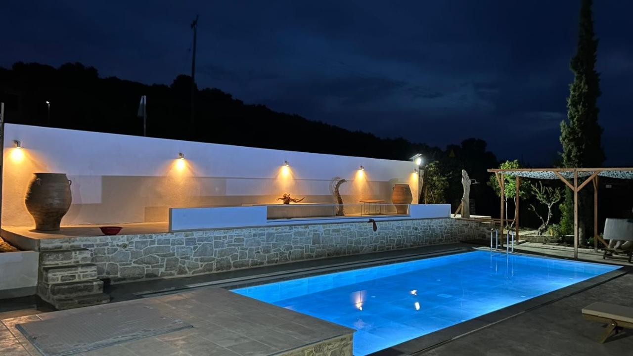 Stonehouse Olivelia - Afrathias Beach Tympaki Exterior photo
