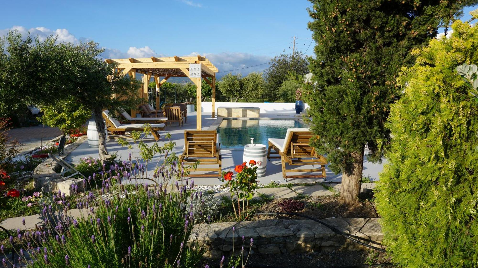 Stonehouse Olivelia - Afrathias Beach Tympaki Exterior photo