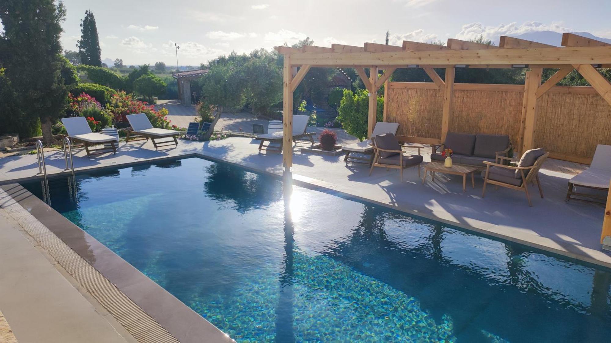 Stonehouse Olivelia - Afrathias Beach Tympaki Exterior photo
